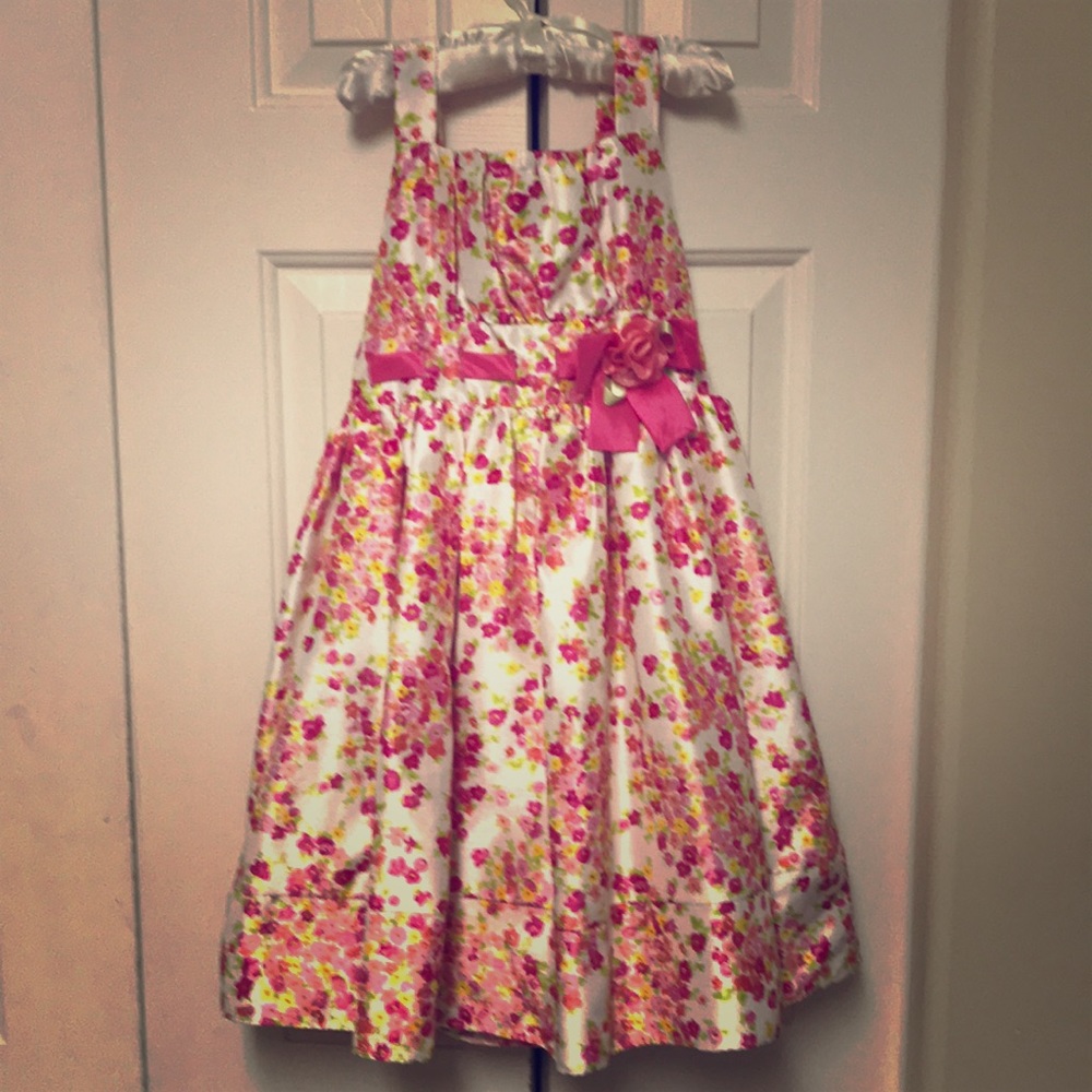Girls dress!
